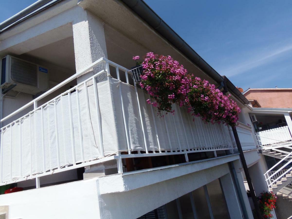 Apartments Lana Pula Dış mekan fotoğraf